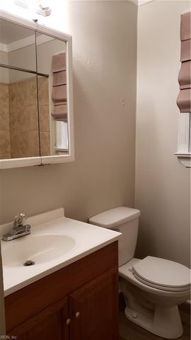324 E Leicester AVE, Norfolk, VA 23503