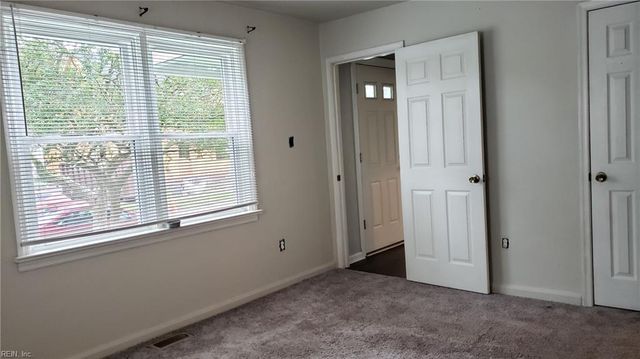 324 E Leicester AVE, Norfolk, VA 23503