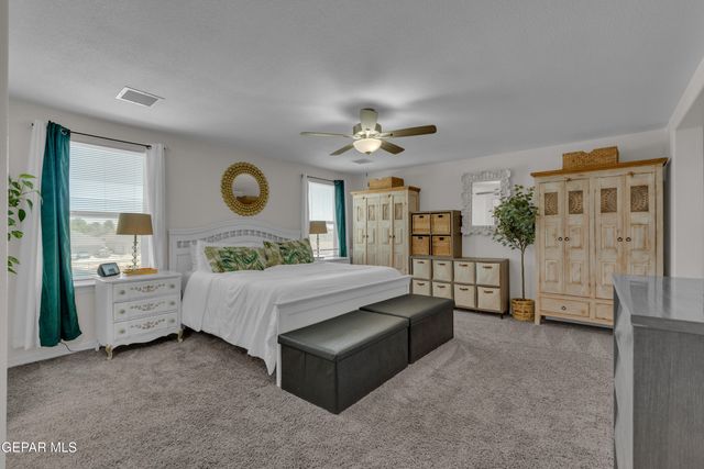 5024 MARK AVIZO, El Paso, TX 79938