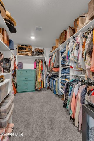 5024 MARK AVIZO, El Paso, TX 79938