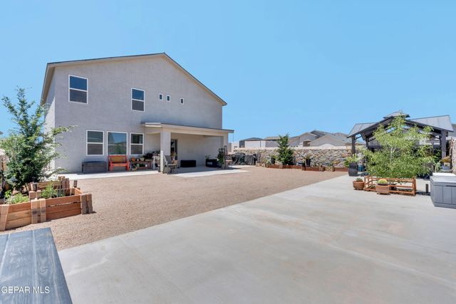 5024 MARK AVIZO, El Paso, TX 79938
