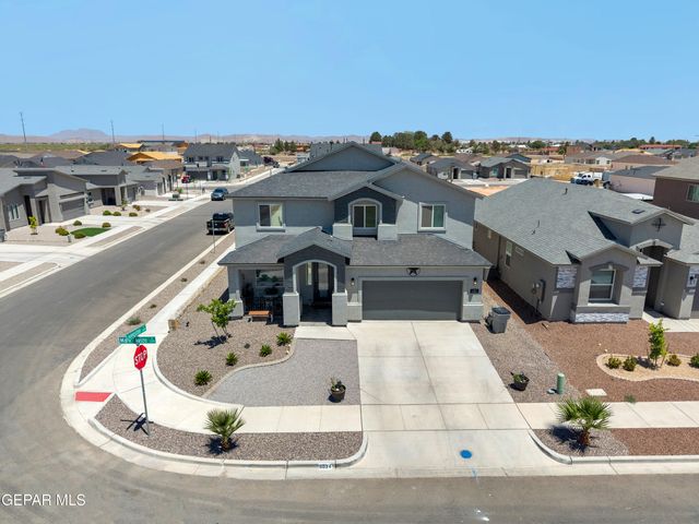 5024 MARK AVIZO, El Paso, TX 79938