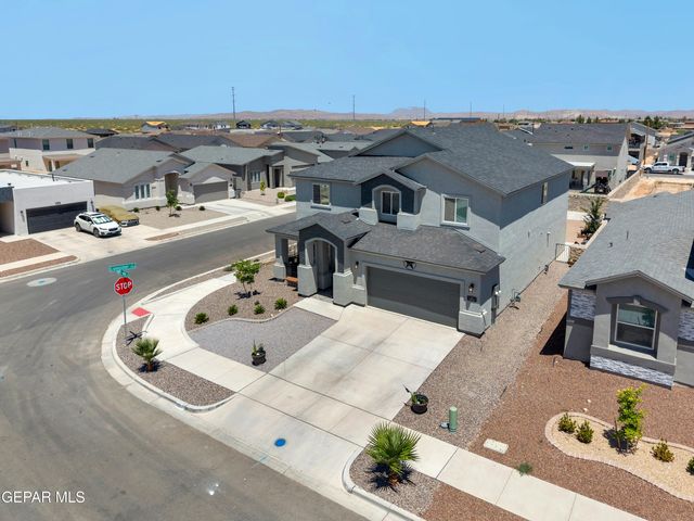5024 MARK AVIZO, El Paso, TX 79938