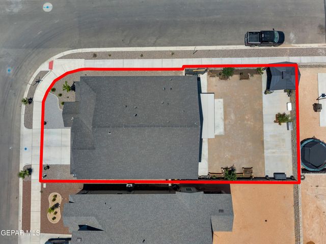 5024 MARK AVIZO, El Paso, TX 79938