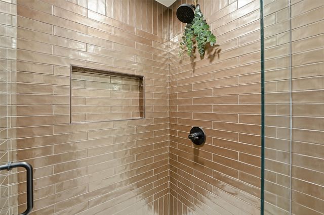 2822 Wentwood Drive, Grapevine, TX 76051