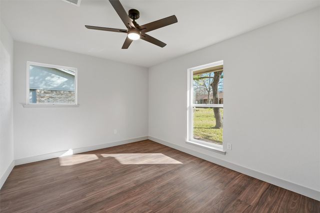 2822 Wentwood Drive, Grapevine, TX 76051