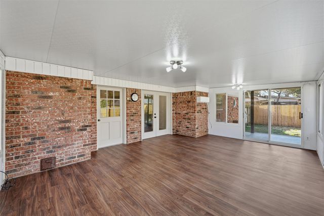 2822 Wentwood Drive, Grapevine, TX 76051