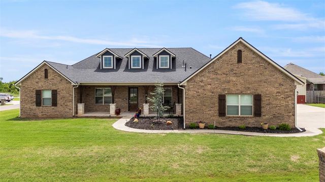 18450 Chuckwagon Trail, Norman, OK 73072