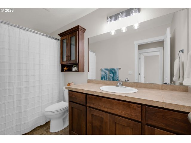 1638 Nw KLICKITAT St, Camas, WA 98607