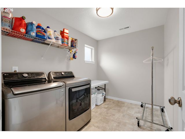 1638 Nw KLICKITAT St, Camas, WA 98607