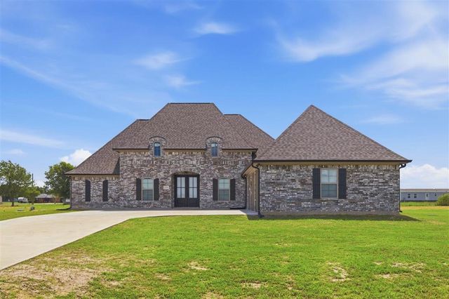 1534 Lilly Gus Street, Iowa, LA 70647