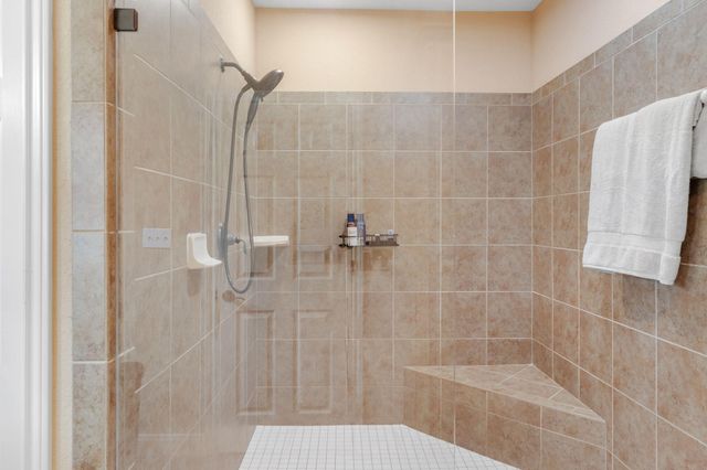 147 Konahuanui LN, Bastrop, TX 78602
