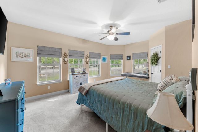 147 Konahuanui LN, Bastrop, TX 78602