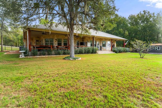 147 Konahuanui LN, Bastrop, TX 78602