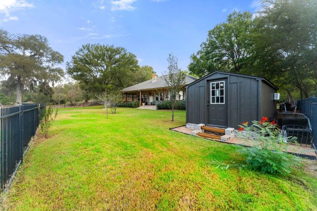 147 Konahuanui LN, Bastrop, TX 78602