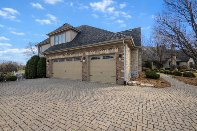 22542 Swanstone Court, Frankfort, IL 60423