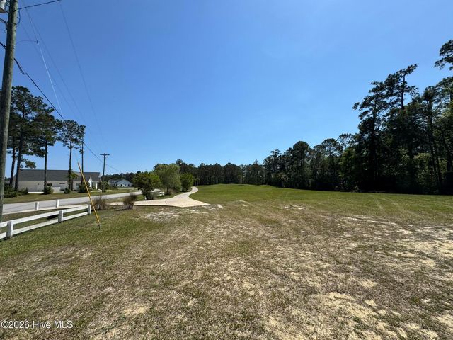 405 Palustris Court, Holly Ridge, NC 28445