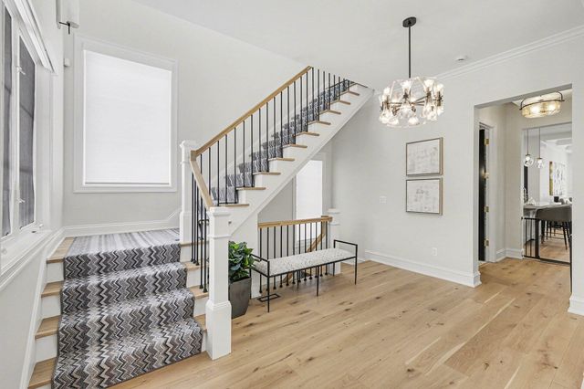 484 Park Street, Birmingham, MI 48009