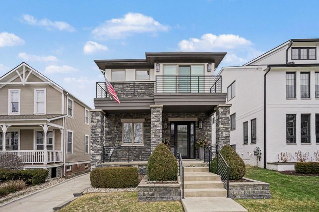 484 Park Street, Birmingham, MI 48009