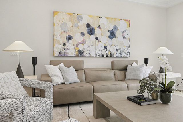 484 Park Street, Birmingham, MI 48009