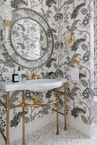 484 Park Street, Birmingham, MI 48009