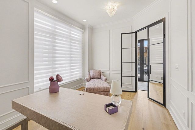 484 Park Street, Birmingham, MI 48009