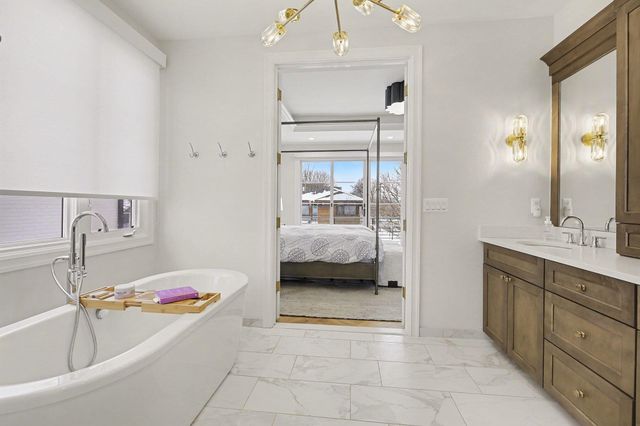 484 Park Street, Birmingham, MI 48009