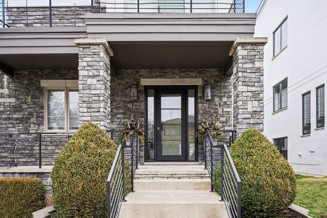 484 Park Street, Birmingham, MI 48009