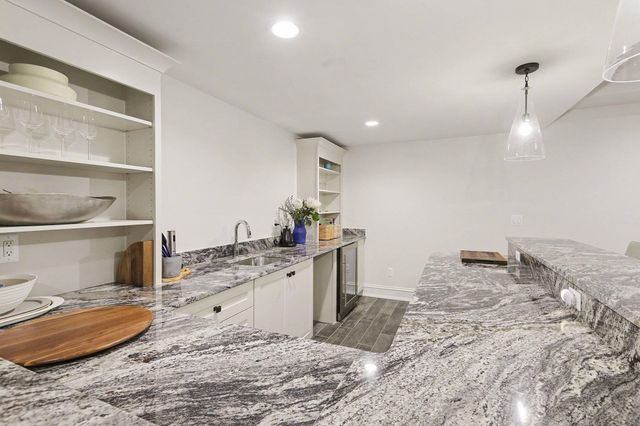 484 Park Street, Birmingham, MI 48009