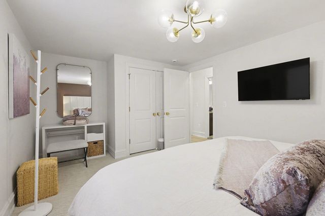 484 Park Street, Birmingham, MI 48009