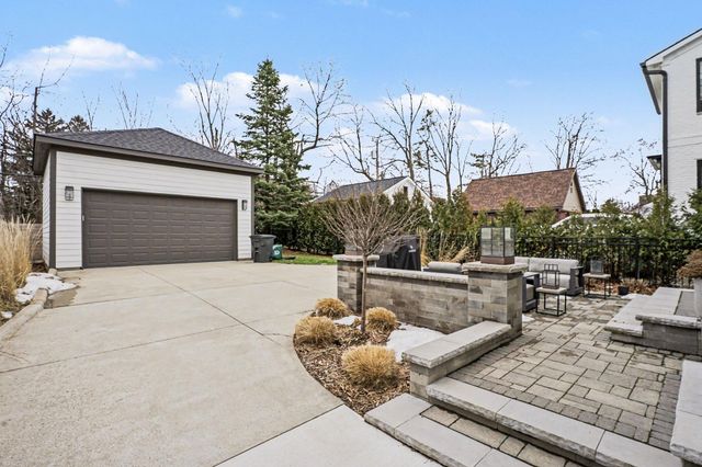 484 Park Street, Birmingham, MI 48009