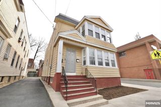 76 Aldine Street, Newark, NJ 07112