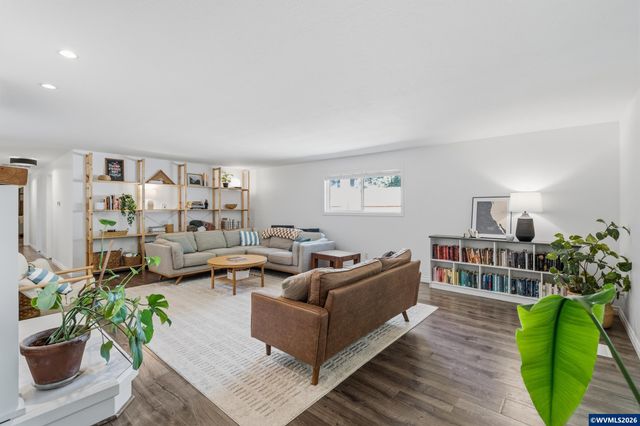 3470 NW Circle Bl, Corvallis, OR 97330