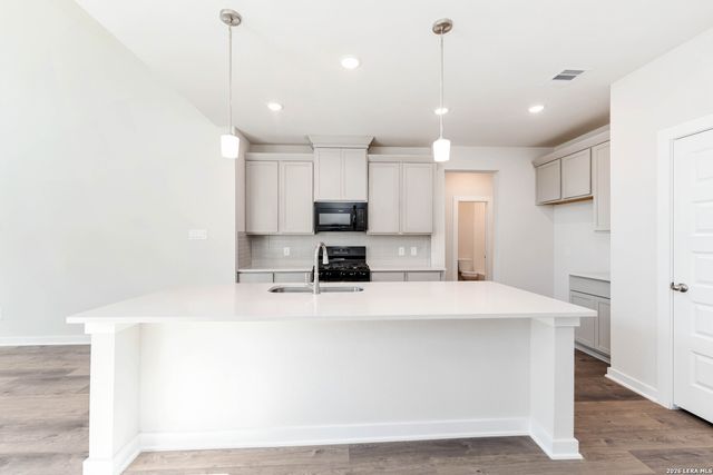 3011 Heidfeld Lane, Converse, TX 78109