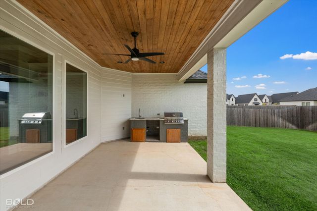 586 Corinth Circle, Bossier City, LA 71111