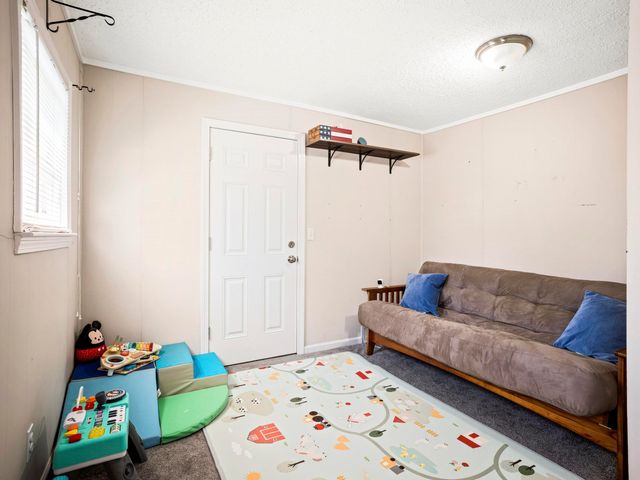 12 Field Avenue, Salem, NH 03079