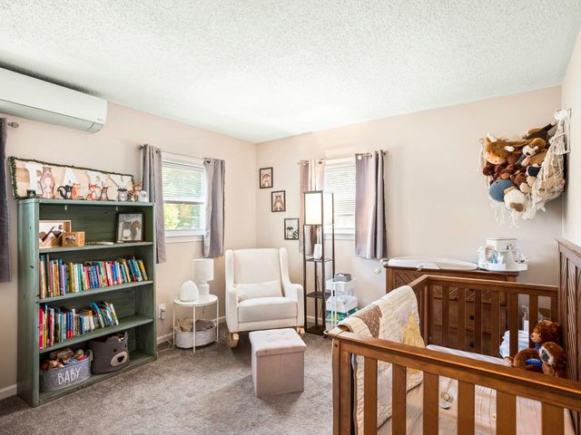 12 Field Avenue, Salem, NH 03079