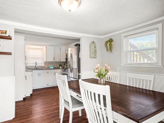 12 Field Avenue, Salem, NH 03079