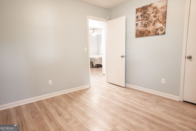 180 Beverly Park Court, Newnan, GA 30263