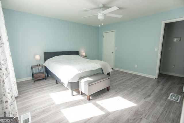 180 Beverly Park Court, Newnan, GA 30263