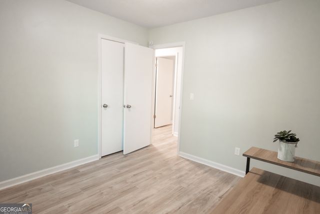 180 Beverly Park Court, Newnan, GA 30263