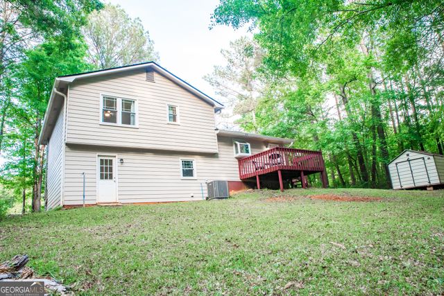 180 Beverly Park Court, Newnan, GA 30263