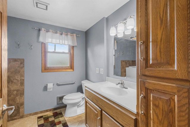 5184 FINGER ROAD, Green Bay, WI 54311