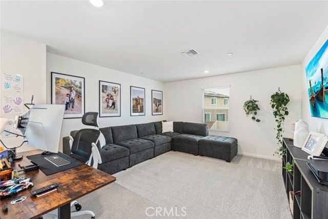 4836 Sicily Drive, Lake Elsinore, CA 92530