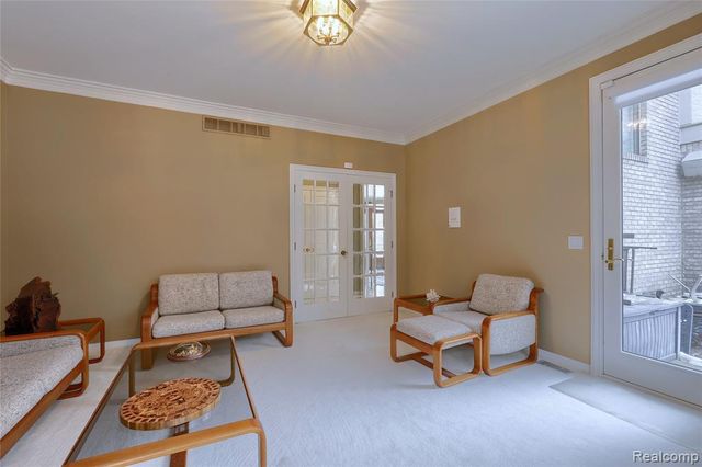 1721 Archers Pointe, Rochester Hills, MI 48306