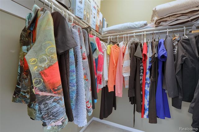 1721 Archers Pointe, Rochester Hills, MI 48306