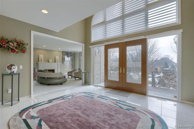 1721 Archers Pointe, Rochester Hills, MI 48306