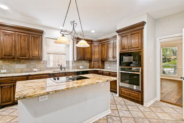 2208 Scenic Drive, Plano, TX 75025