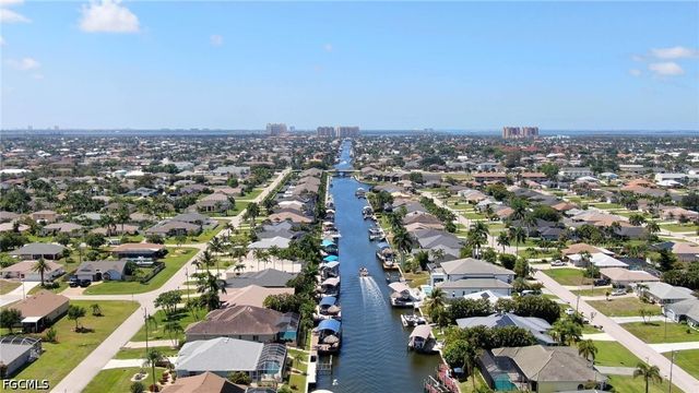 4418 SW 12th PL, Cape Coral, FL 33914