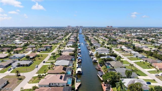 4418 SW 12th PL, Cape Coral, FL 33914